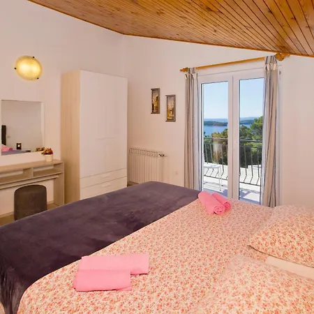 Апартаменти Nadi