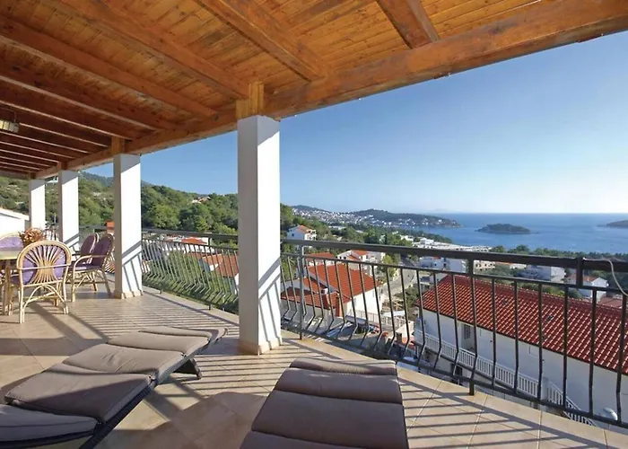 Nadi شقة هفار